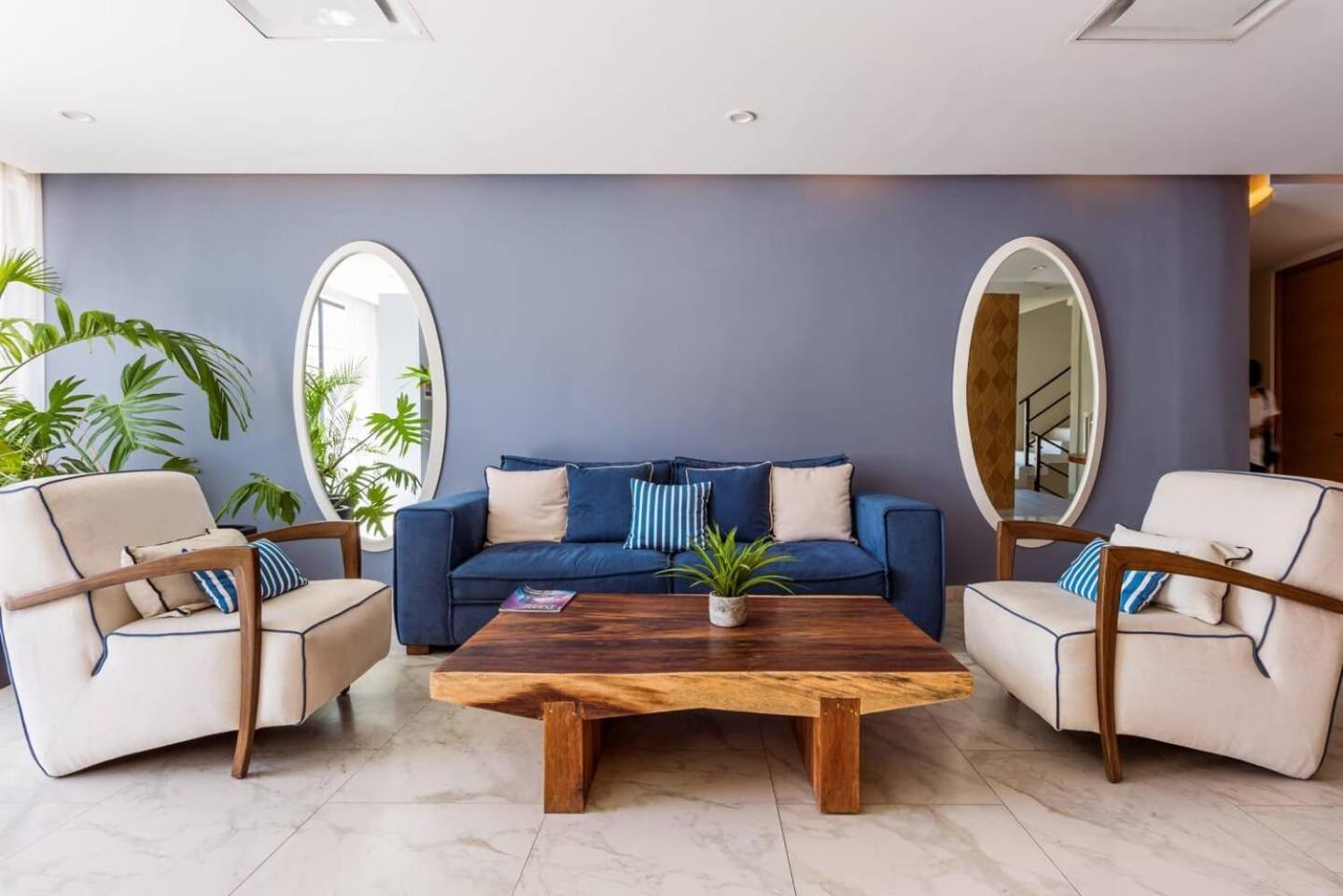 Beautiful With Ocean View From The Rooftop Apartamento